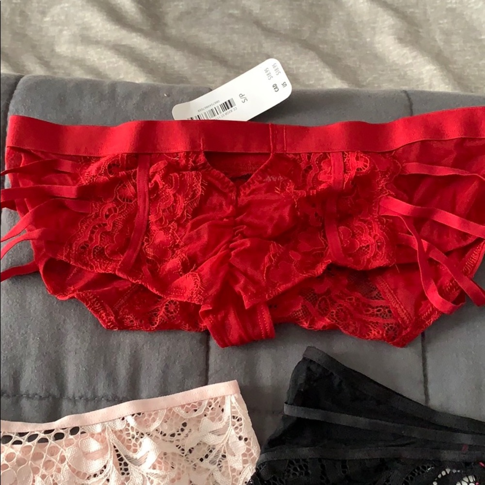 Very pretty lace body suit and 5 pair of panties
